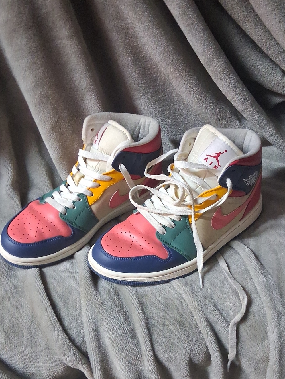 Nike Air Jordans Mid SE Multi-Color DN3738-400